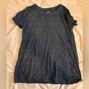 Black Rue 21 t-shirt